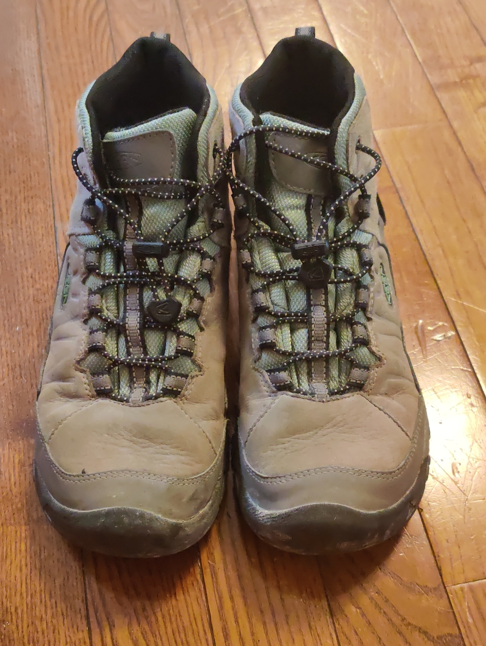 KEEN - Grey, Green and Tan Hiking Shoe